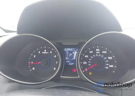 2017 Hyundai Veloster z USA, uszkodzony, nr VIN KMHTC6AD6HU306130